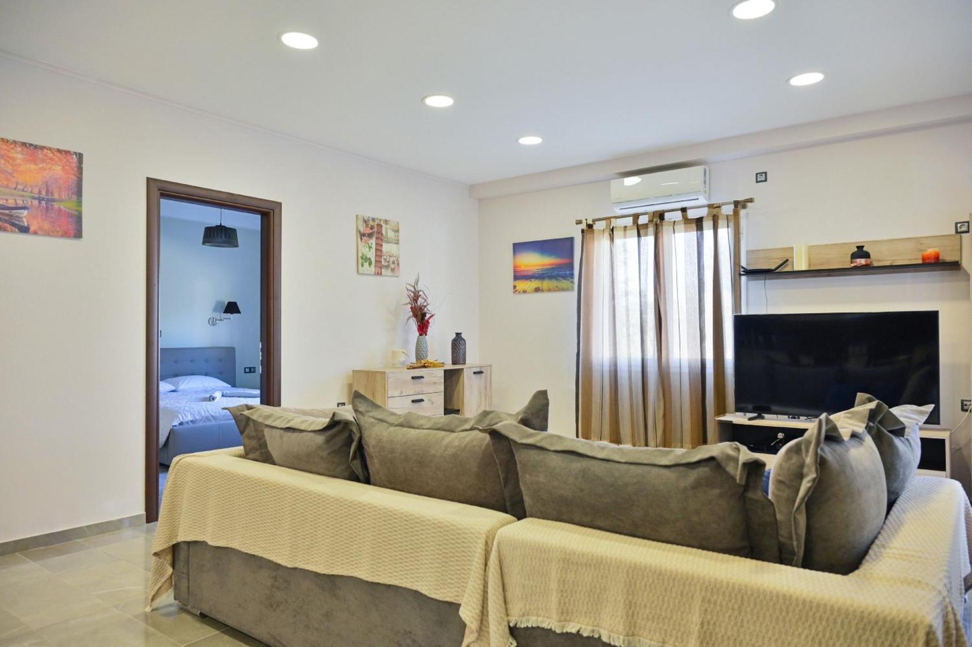 Iskander Roda (Corfu)