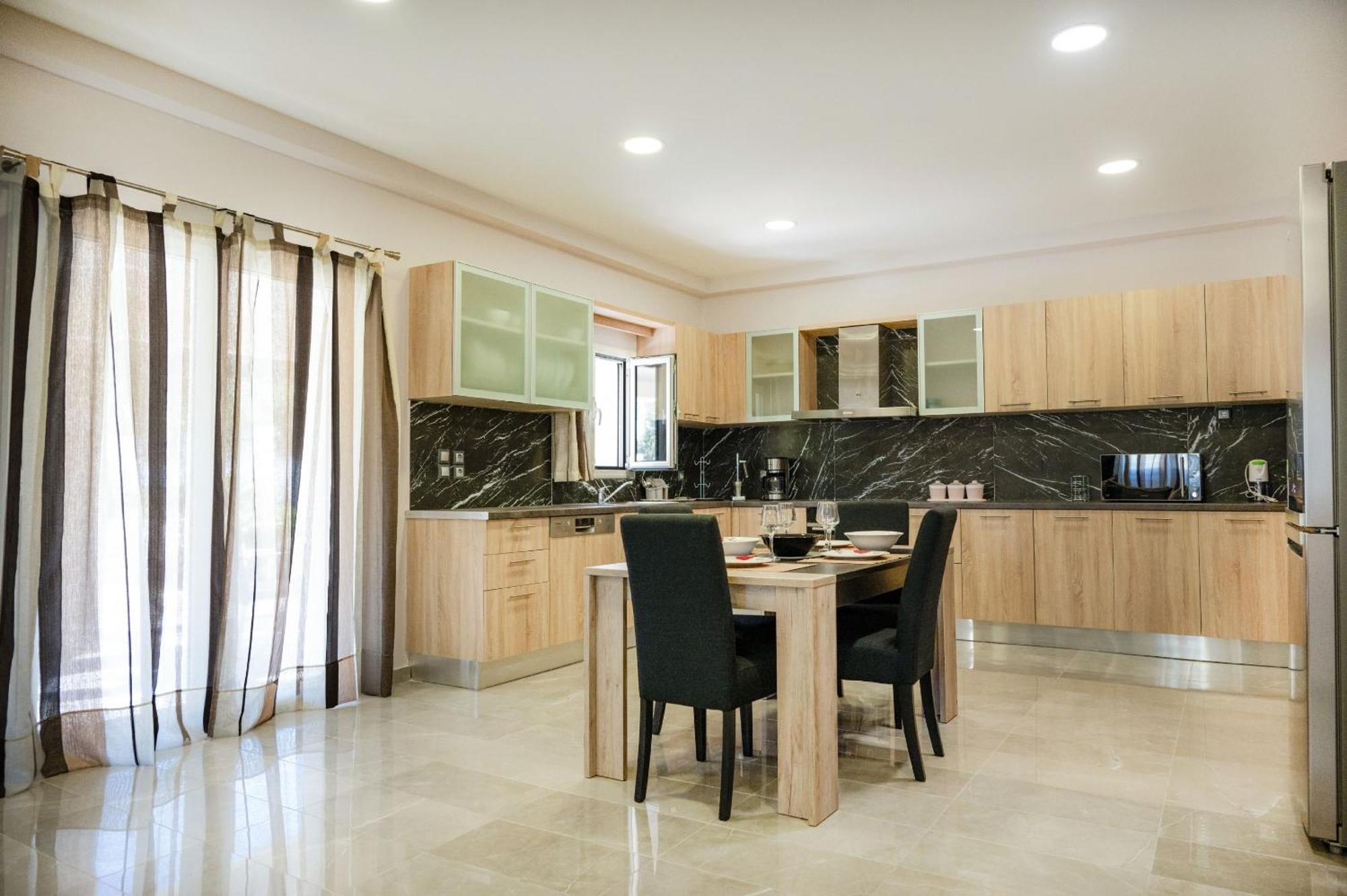 Iskander Villa *