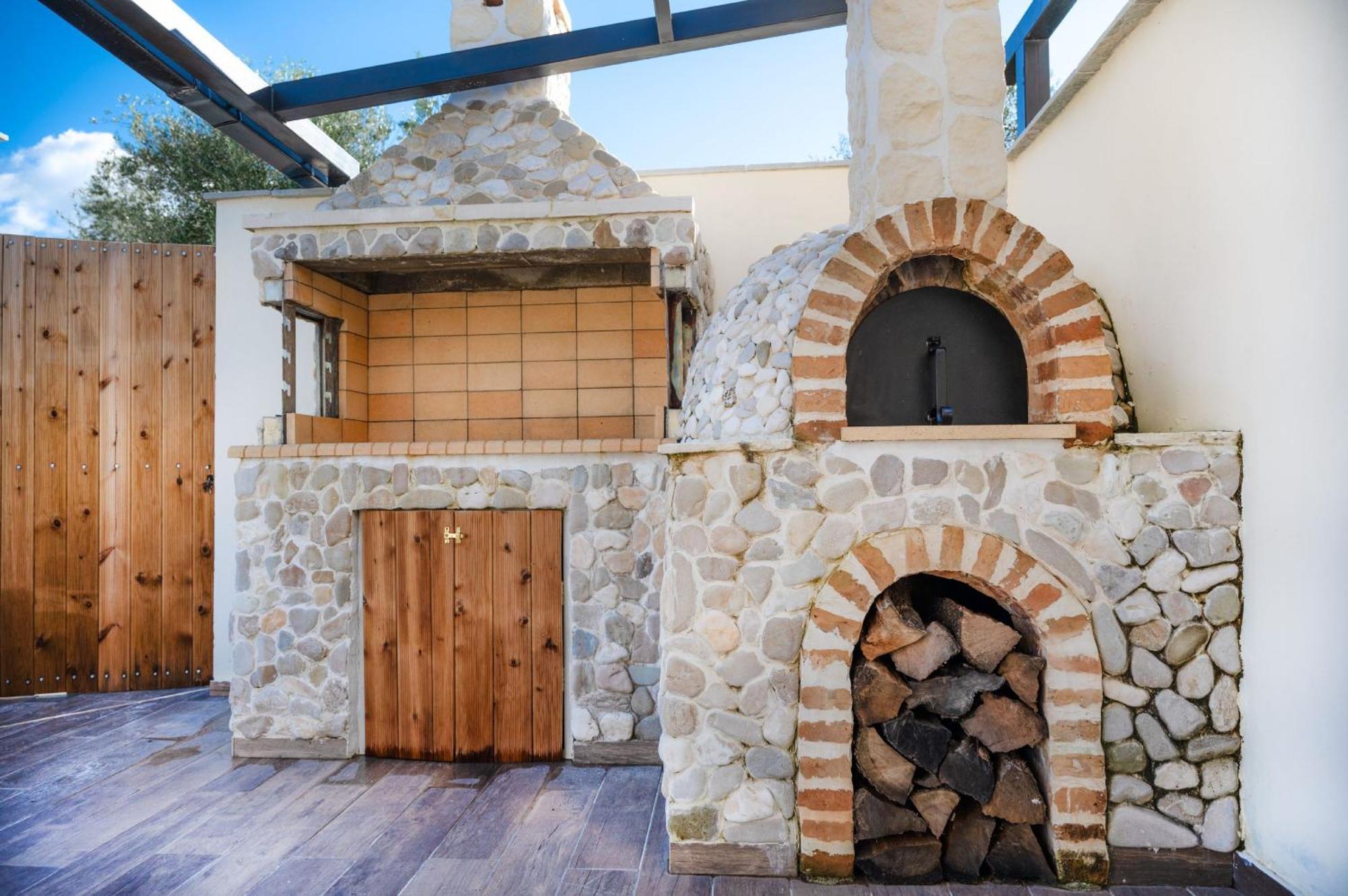 Iskander Villa